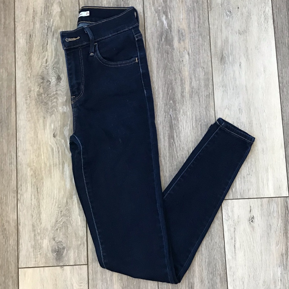 Levi High 720 Rise Super Skinny Jeans 25